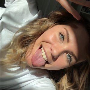 Meet your Posher, Hunter